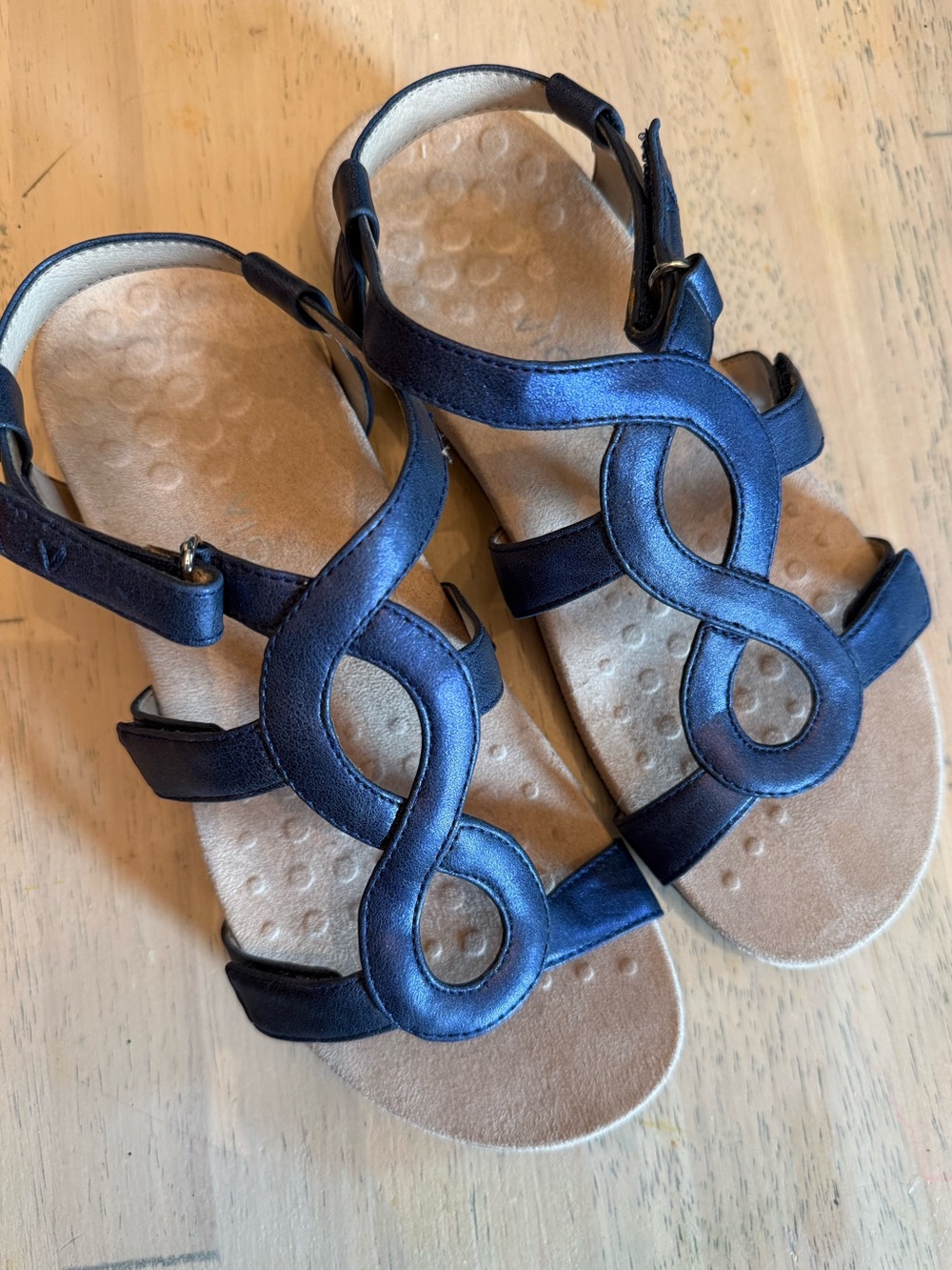 Like New Vionic Jodie Navy Blue Sandals- Size 9